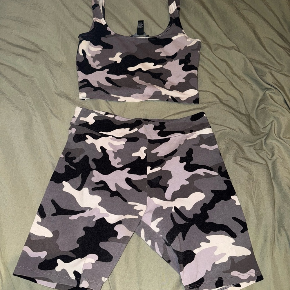 CAMO SHORT SET